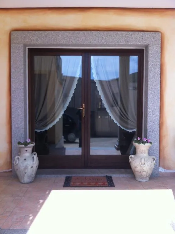 Bed Sandalia Badesi 2*,